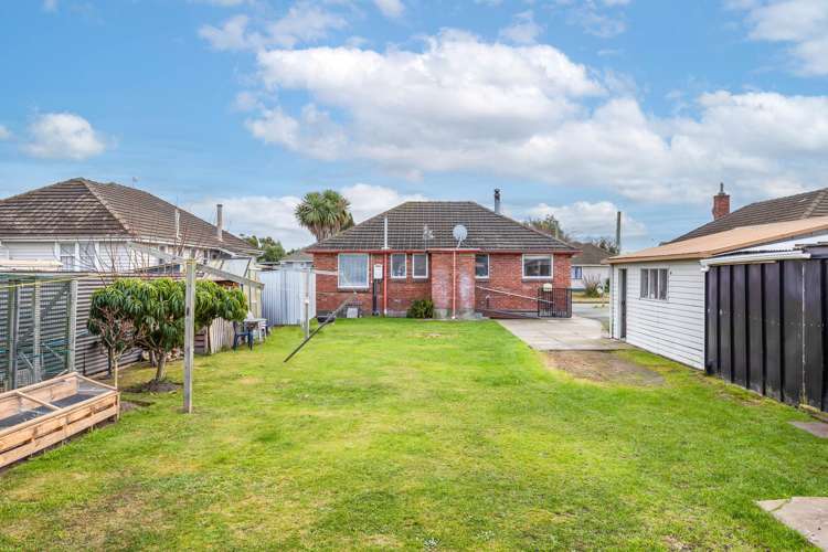 25 Avro Crescent Hornby_1