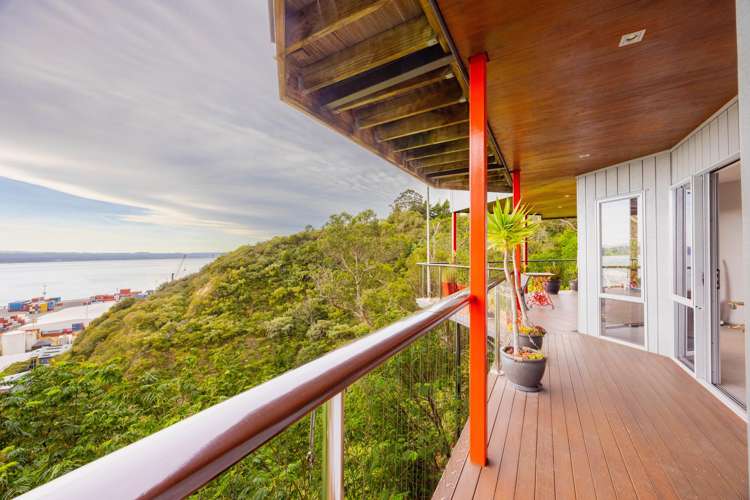 4B Seapoint Road Bluff Hill_25