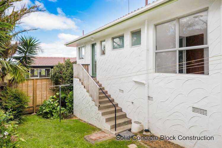 2/6 Richards Avenue Forrest Hill_11