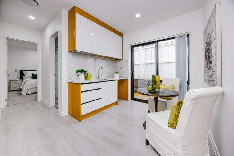 7 Hariata Street Flat Bush_11