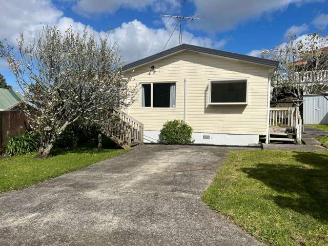 207A Te Atatu Road Te Atatu South_1