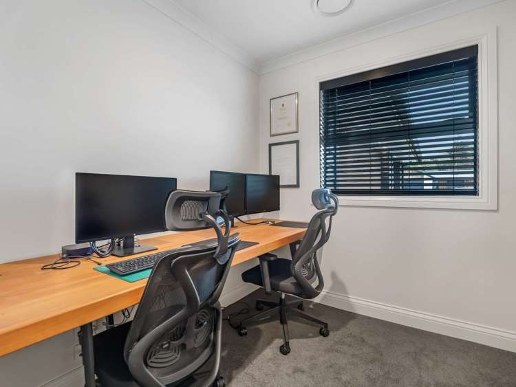 4 Verdeco Boulevard Lincoln_25