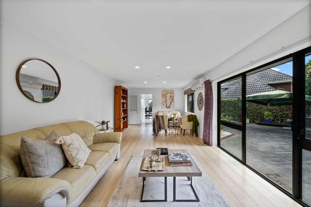 3/6 Waikato Place Saint Johns_2