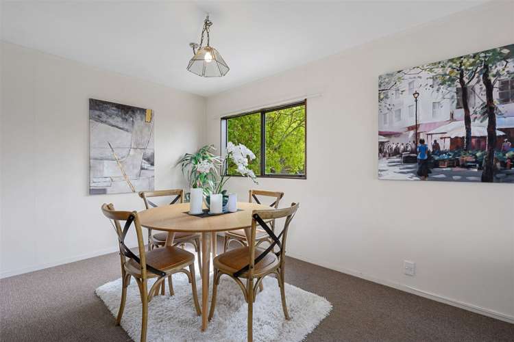 1/685a East Coast Road Browns Bay_5