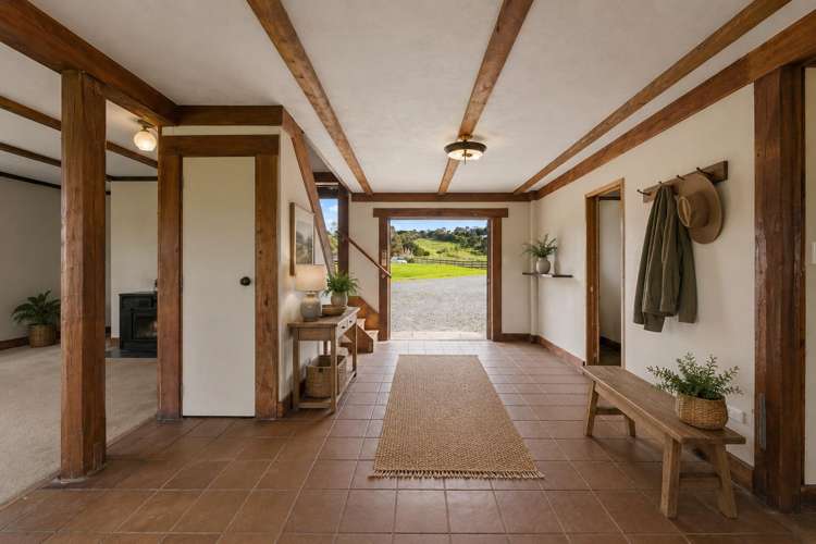 2199 Cove Road Mangawhai_8
