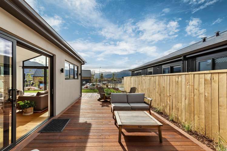 66 Spur Ridge Rise Jacks Point_10