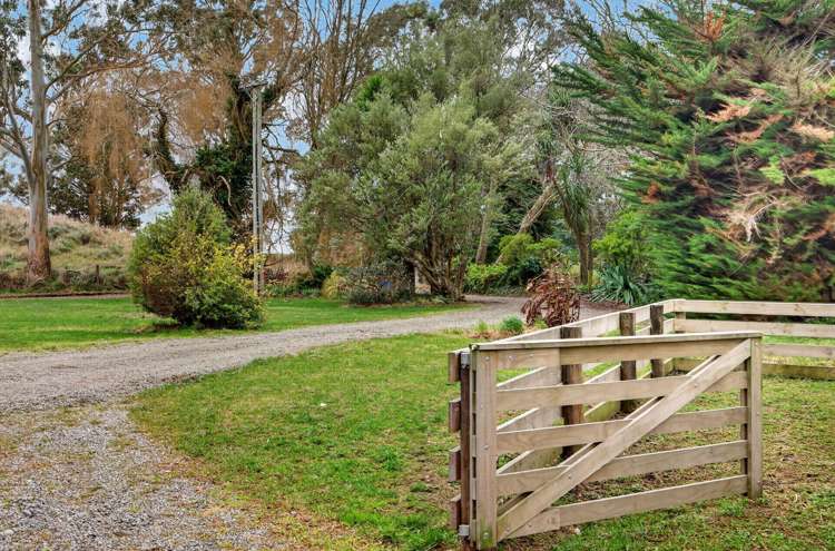 325 Curraghs Road Rolleston_43