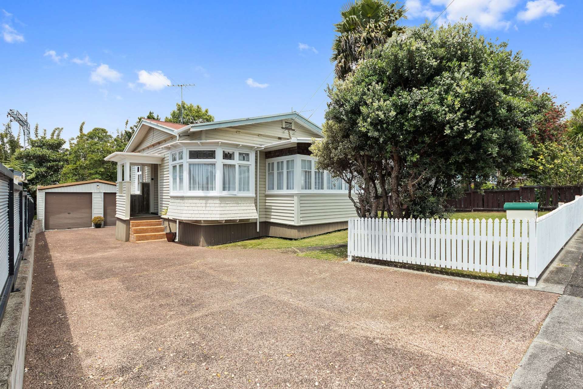 7 Thomas Avenue Mount Albert_0