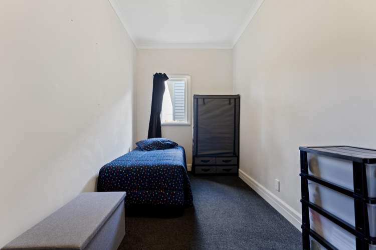 29 Tawa Street 1208_15