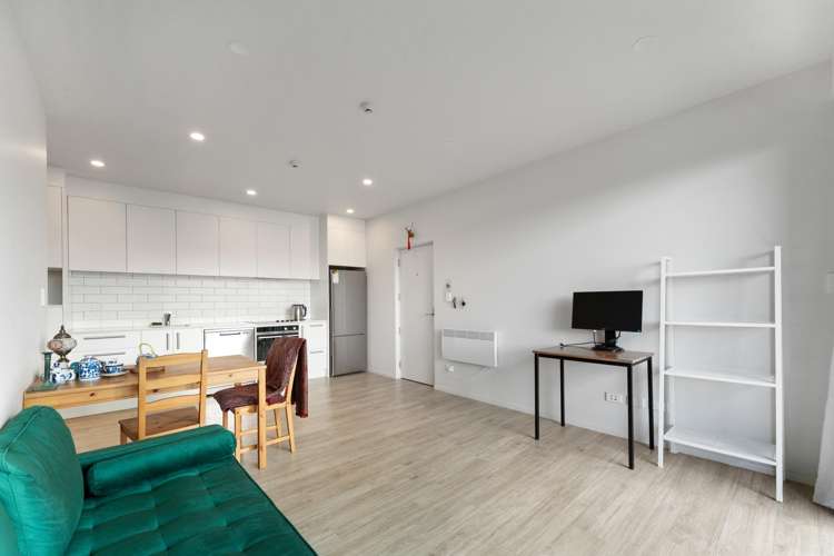 204/7c Hinaki Street Point England_7