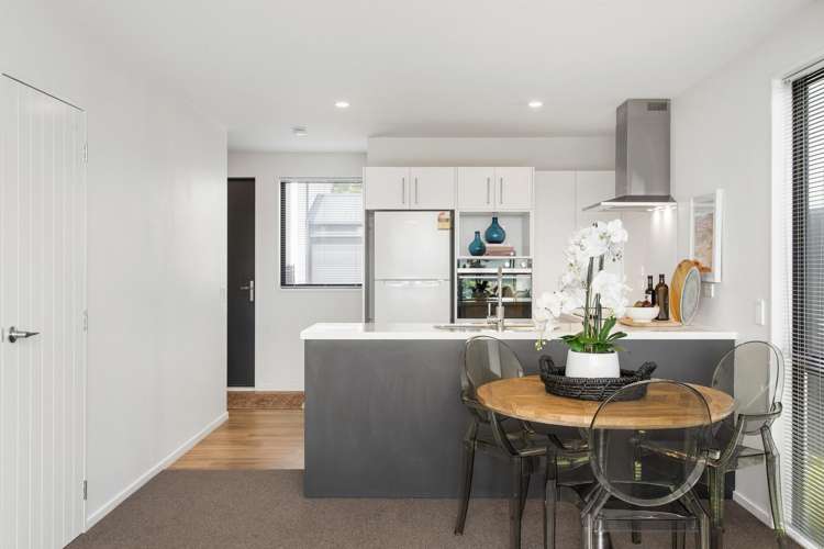 5 Wheatsheaf Lane Heathcote Valley_6