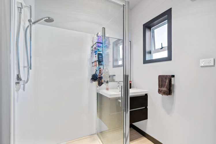 30 Lorn Street Glengarry_12