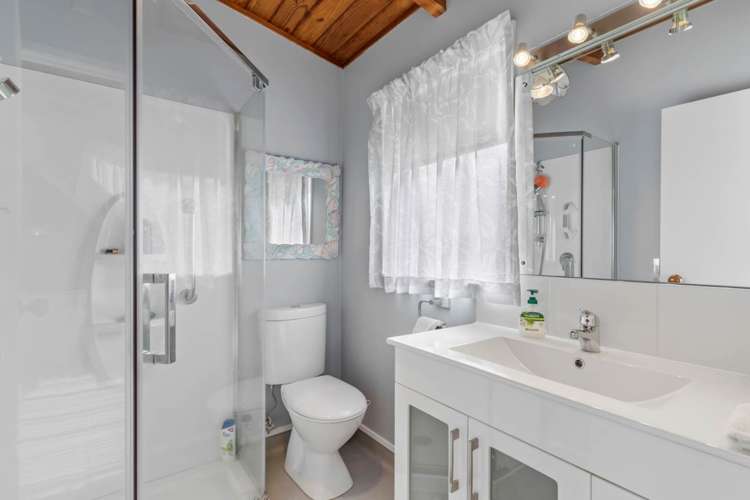 2/6 Kallaroo Place Botany Downs_12