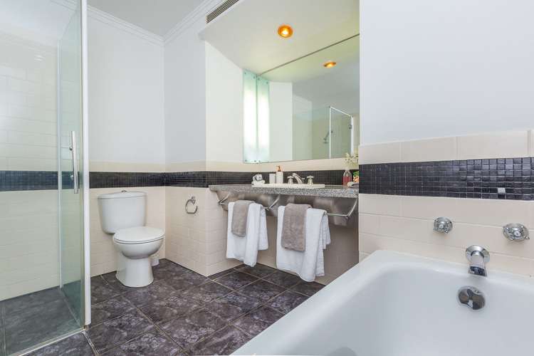 353/35 Hobson Street Auckland Central_9