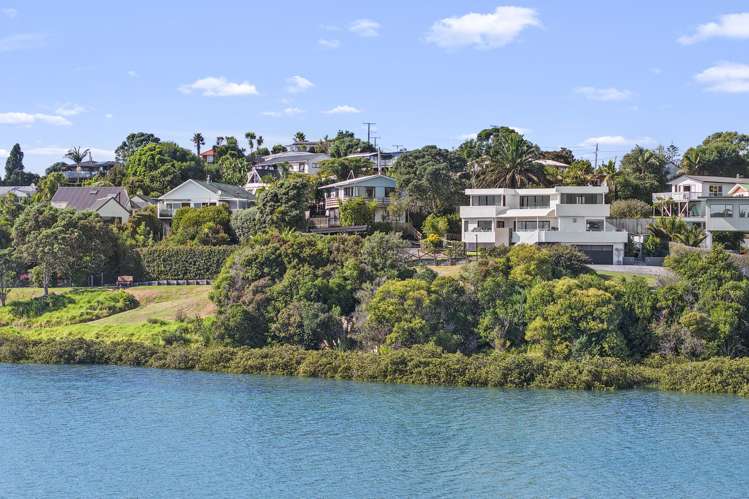 53a Moffat Road Red Beach_29