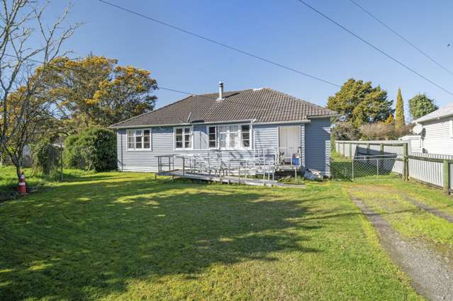 Long term tenant on Totara