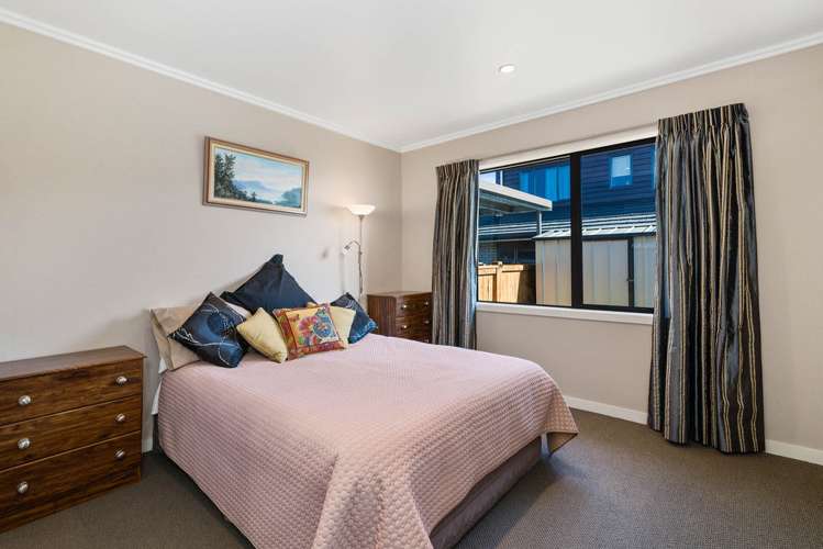 25 Devoy Drive Owhata_16