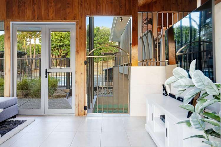 10 Caithness Place Farm Cove_16