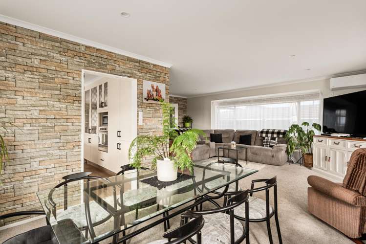 187 Sapphire Drive Hairini_9