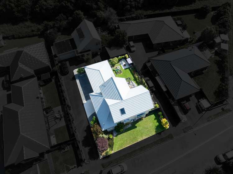 68 Scruttons Road Hillsborough_24