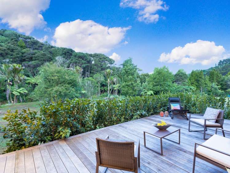 60 Sylvan Valley Avenue Titirangi_17