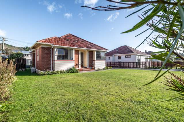 8 & 10 Bould Street Johnsonville_4