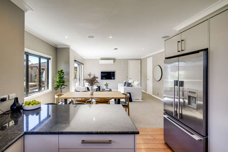 5 Squire Drive Awatoto_5