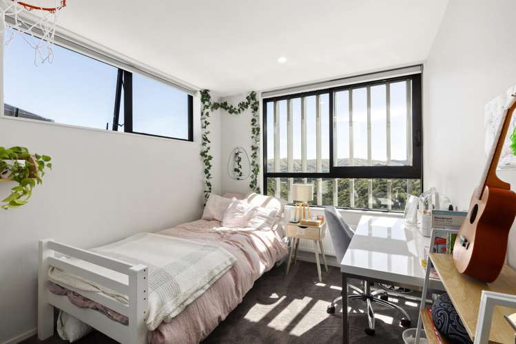 13/6 Bushland Grove Paparangi_7