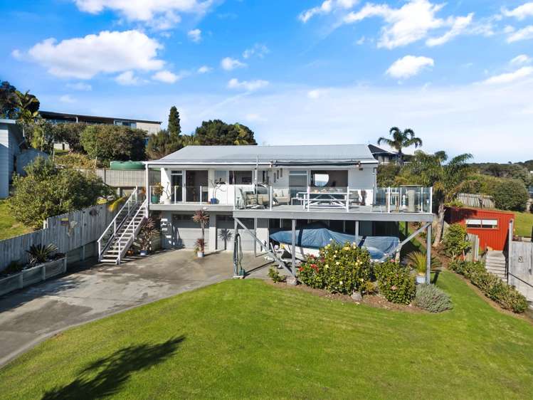 43 Seaview Road Cable Bay_36