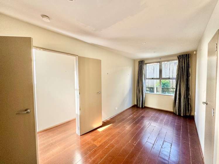 7 Kimber Hall Avenue Mount Roskill_12
