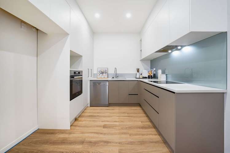 27D Claude Road Epsom_11