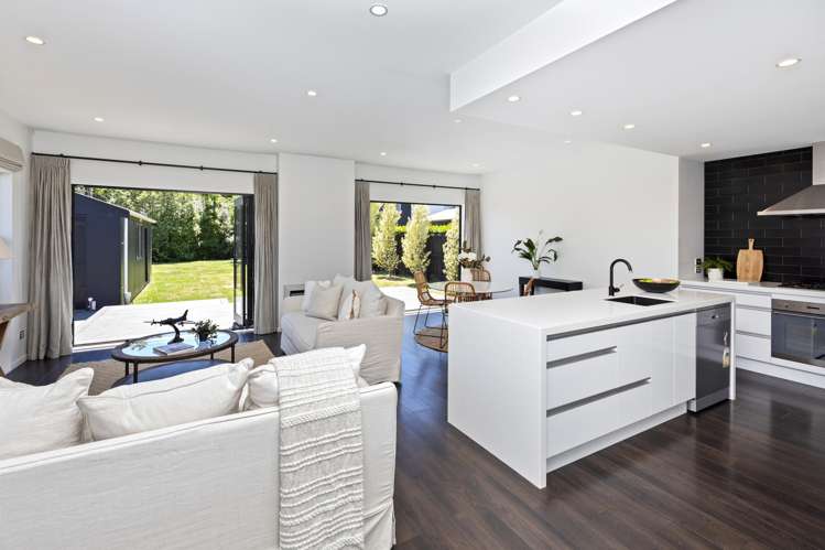 93 Edgeware Road Saint Albans_6