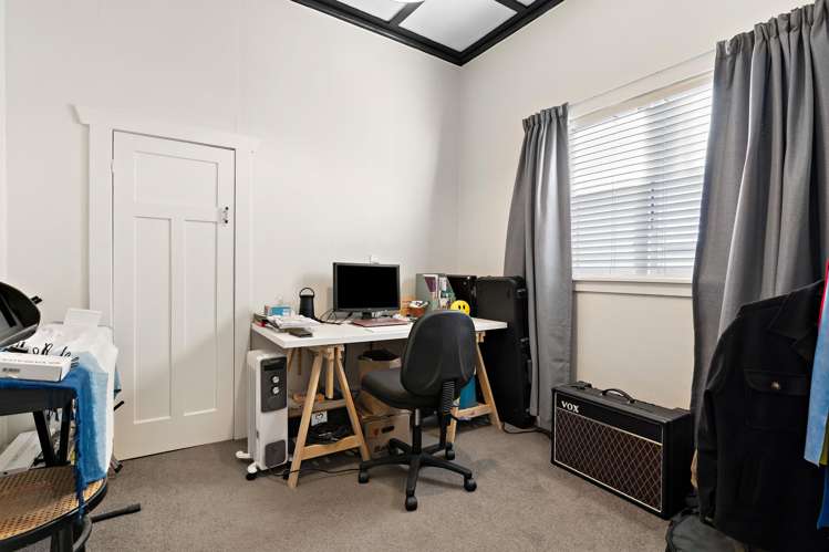 37 Ferryhill Road Epsom_10