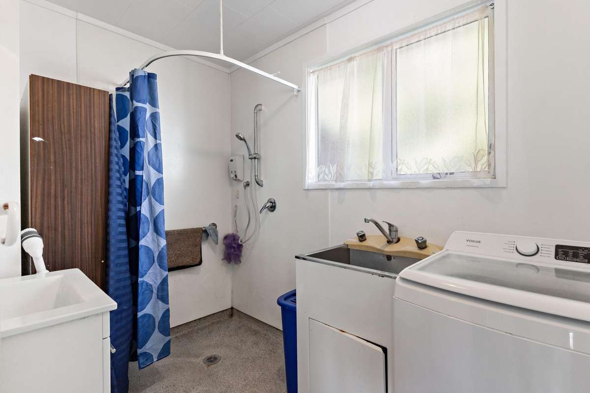 1 Ronald Avenue_1