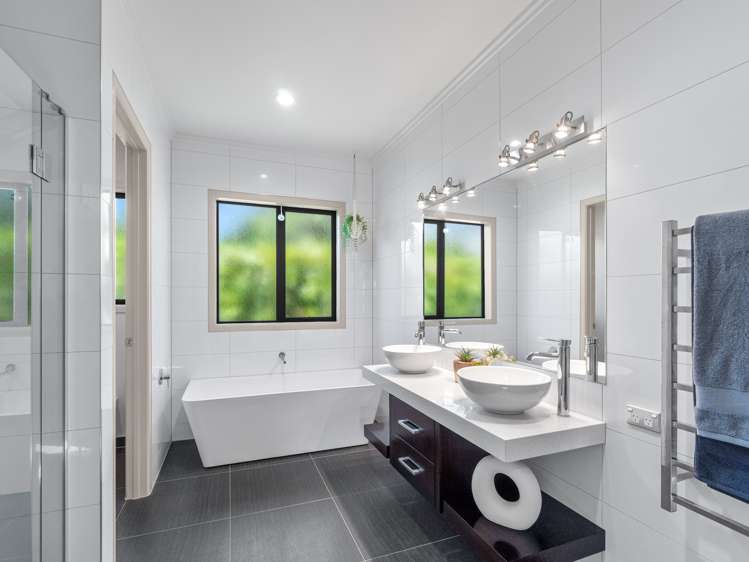 11 Johnnybro Place Rototuna North_19