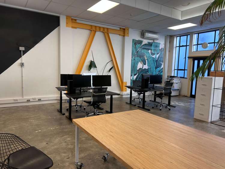 2/42 Tennyson Street South Napier South_1