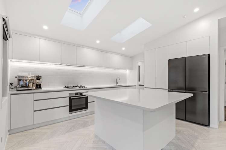 12 Capitol Road Matakatia_7