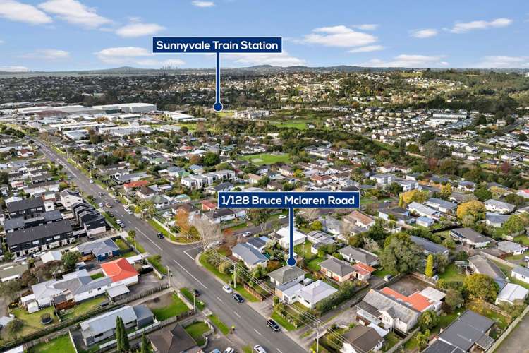 1/128 Bruce Mclaren Road Henderson_15