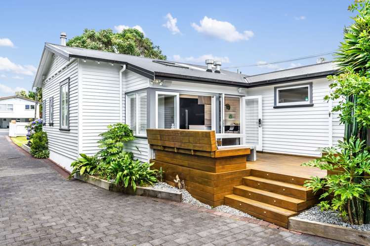 5 Harlston Road Mount Albert_11