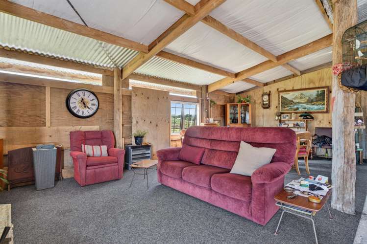 1516 State Highway 12 Maungaturoto_15