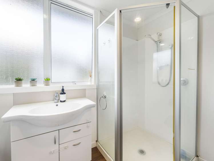 7 View Road Papakura_15