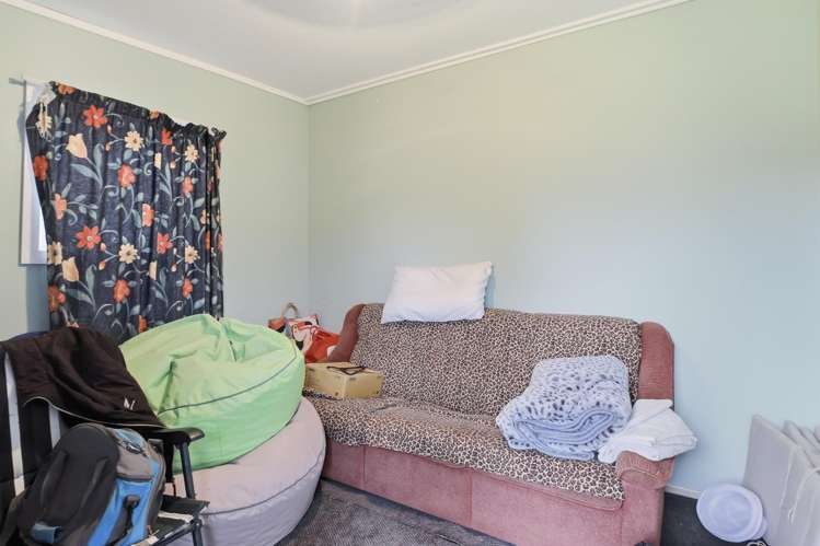 210 Cooper Drive Kawhia_19