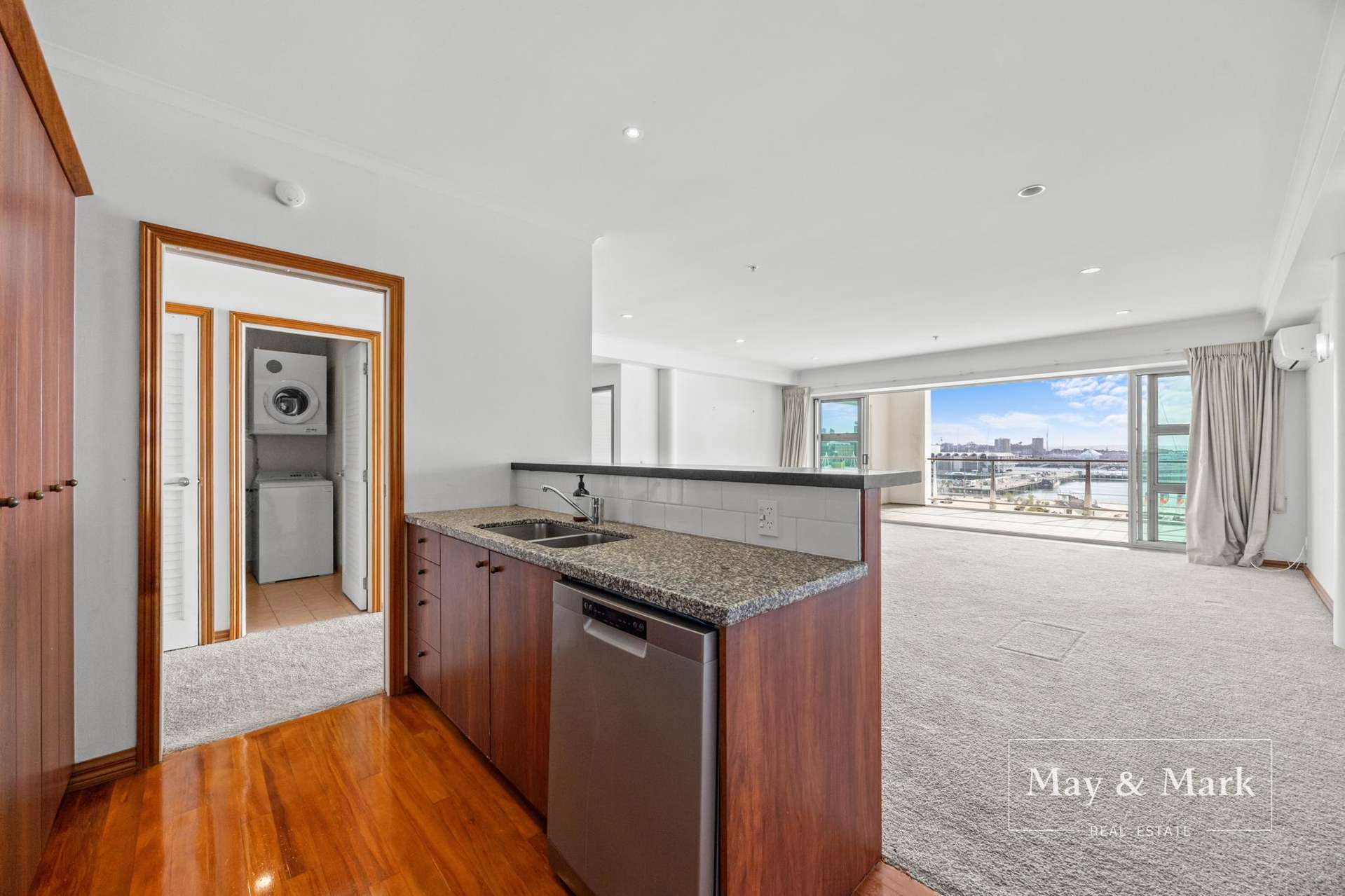 64/145 Quay Street Auckland Central_0