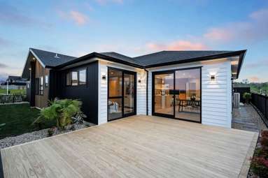 50 Tukutata Crescent_3