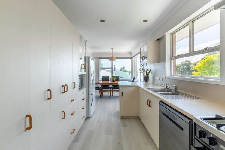 5 Handley Place Glen Avon_7