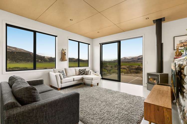1322 Luggate Tarras Road Cromwell_10