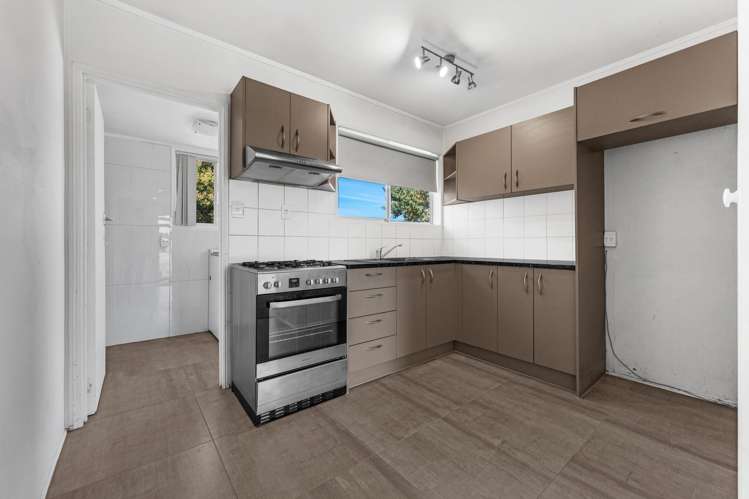 6/167 Shirley Road_1