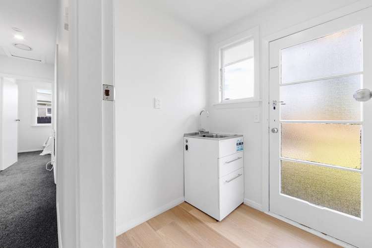 47 Carters Road Aranui_15