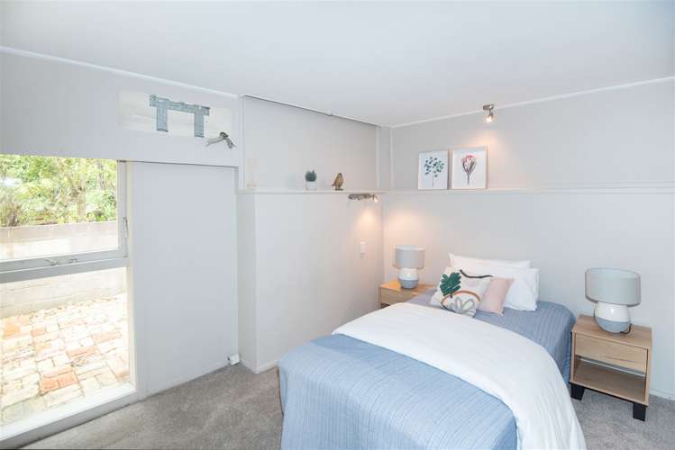 2 Park Hill Road Birkenhead_9