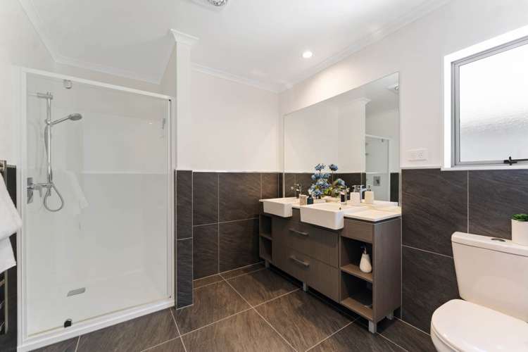 35 Mackay Drive Greenhithe_10